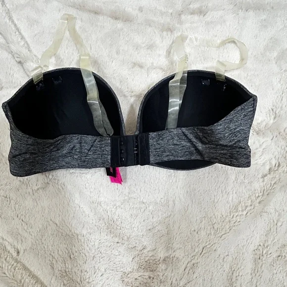 La Senza 32C Heather grey “Body Kiss” twist front push up strapless bra - Picture 3 of 6